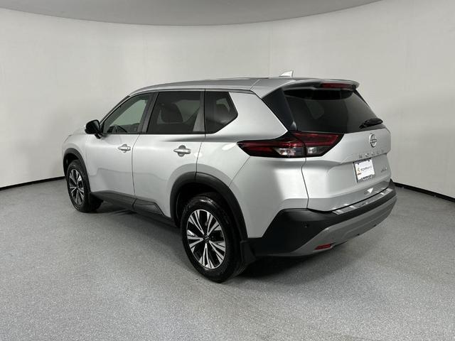 Photo of 2022 Brilliant Silver Metallic Nissan Rogue