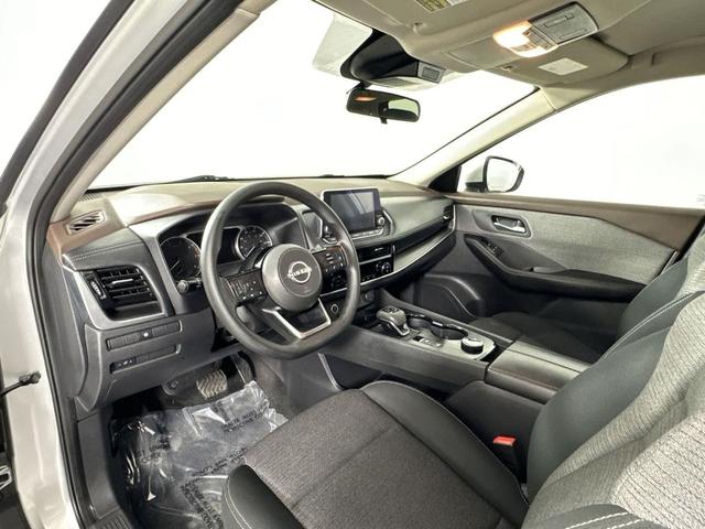 Photo of 2022 Brilliant Silver Metallic Nissan Rogue