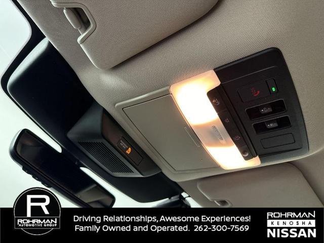 Photo of 2024 Boulder Gray Pe Nissan Pathfinder