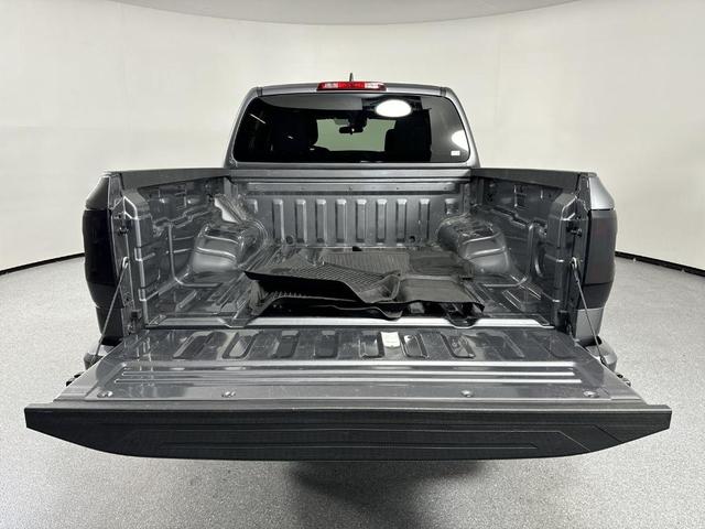 Photo of 2023 Gun Metallic Nissan Frontier