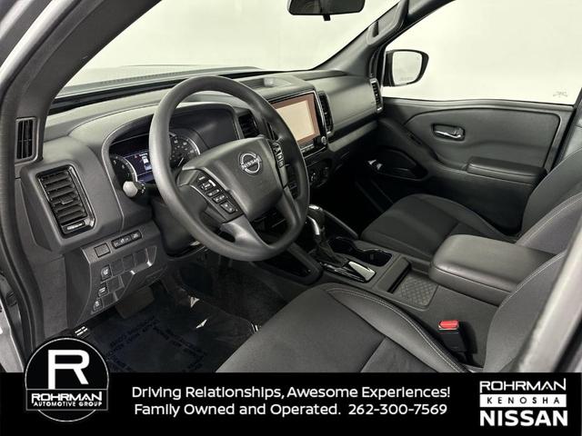 Photo of 2023 Gun Metallic Nissan Frontier