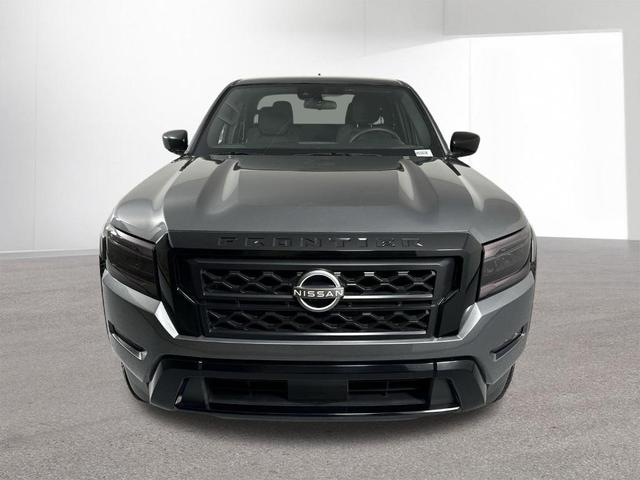 Photo of 2023 Gun Metallic Nissan Frontier