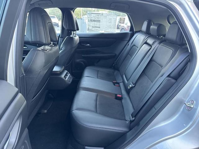 Photo of 2023 Brilliant Silver Metallic Nissan ARIYA