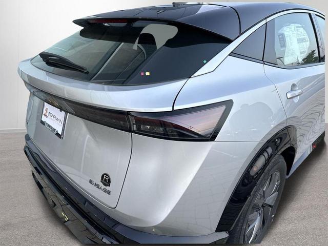 Photo of 2023 Brilliant Silver Metallic Nissan ARIYA