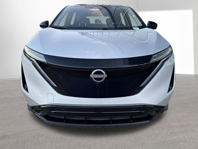 Photo of 2023 Brilliant Silver Metallic Nissan ARIYA