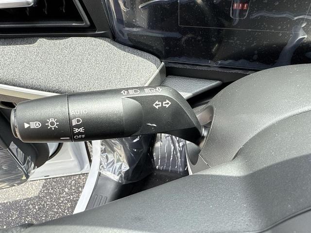 Photo of 2025 Fresh Powder Nissan Kicks