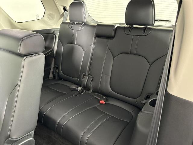 Photo of 2024 Crystal Black Pearl Honda Pilot