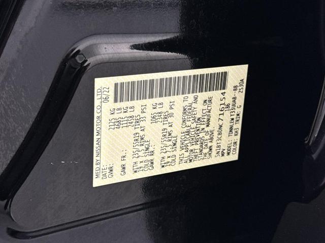 Photo of 2022 Black Nissan Rogue