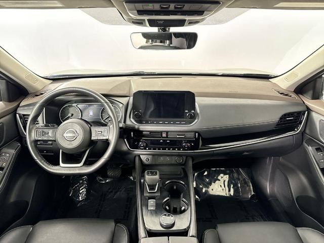 Photo of 2022 Black Nissan Rogue