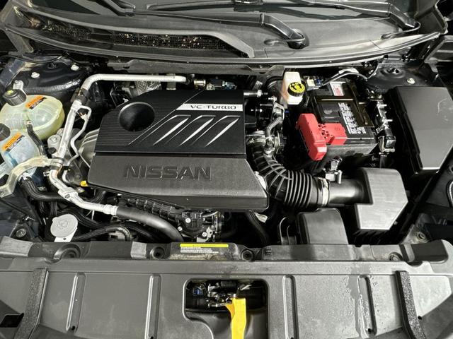 Photo of 2022 Black Nissan Rogue