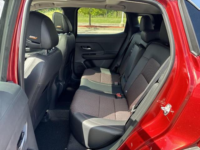 Photo of 2025 Scarlet Ember T Nissan Kicks