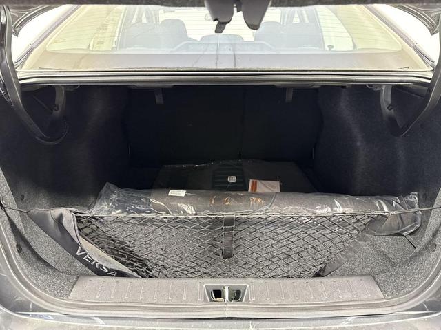 Photo of 2025 Gun Metallic Nissan Versa