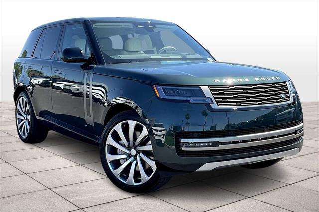 Photo of 2025 GREEN Land Rover Range Rover
