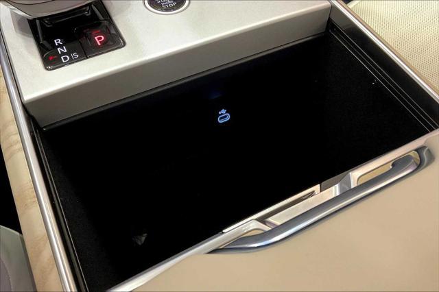Photo of 2025 Sunset Gold SV Bespoke Ultra Metallic Satin Land Rover Range Rover