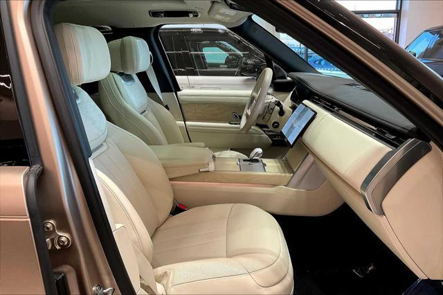 Photo of 2025 Sunset Gold SV Bespoke Ultra Metallic Satin Land Rover Range Rover