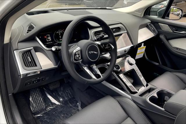 Photo of 2023 Fuji White Jaguar I-PACE