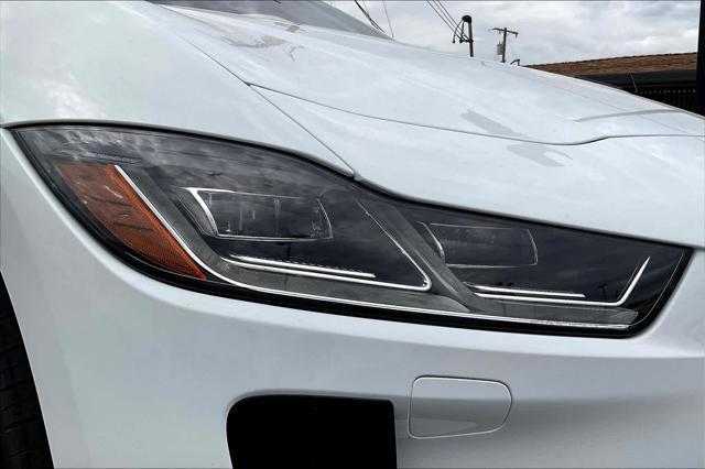 Photo of 2023 Fuji White Jaguar I-PACE