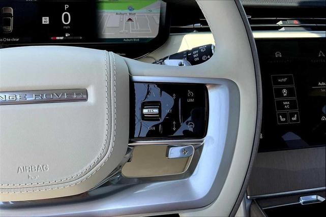 Photo of 2025 Fuji White Land Rover Range Rover