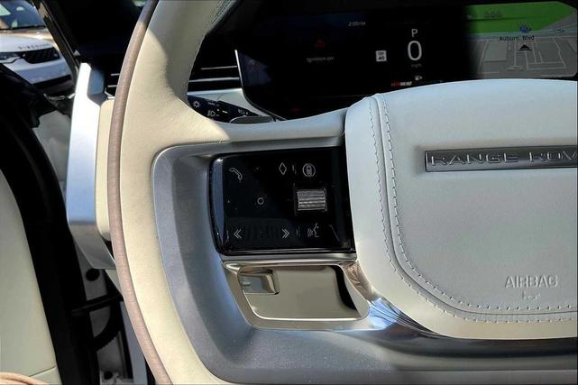 Photo of 2025 Fuji White Land Rover Range Rover