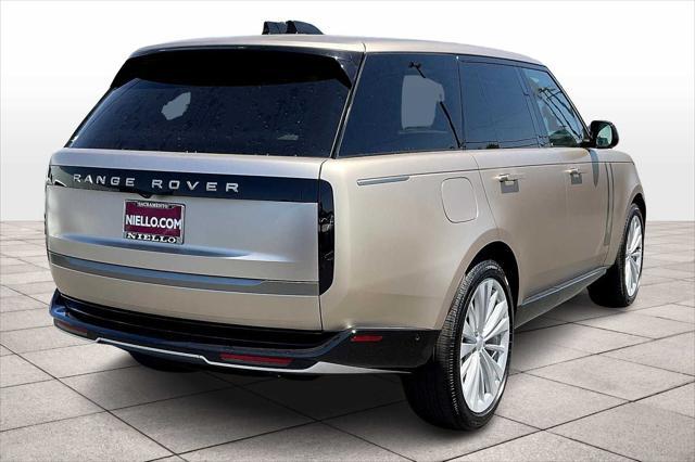 Photo of 2025 SUNSET GOLD Land Rover Range Rover