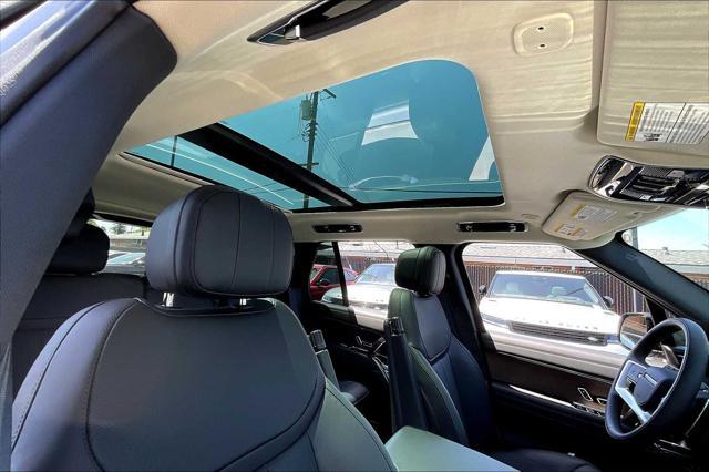 Photo of 2025 BATUMI Land Rover Range Rover