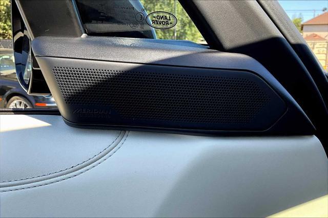 Photo of 2025 GREY Land Rover Range Rover