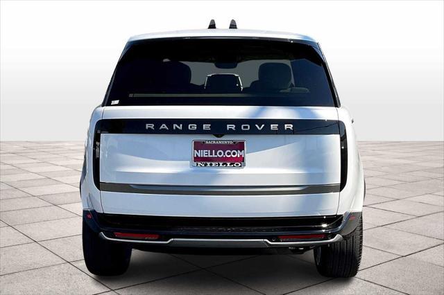 Photo of 2025 WHITE Land Rover Range Rover