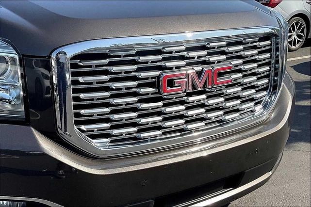 Photo of 2020 Smokey Quartz Metallic GMC Yukon