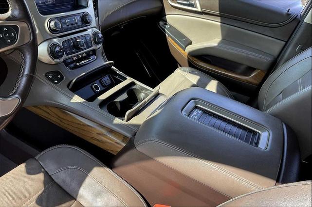 Photo of 2020 Smokey Quartz Metallic GMC Yukon