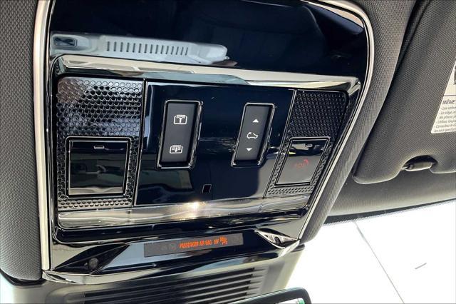 Photo of 2025 GREY Land Rover Range Rover
