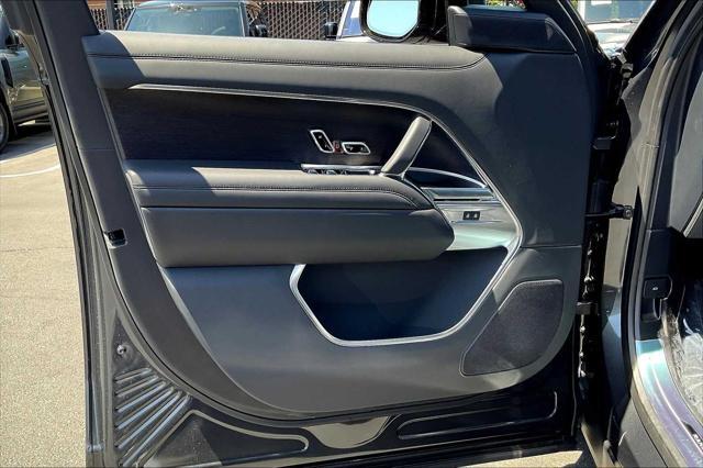 Photo of 2025 GREY Land Rover Range Rover