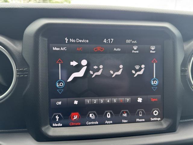 Photo of 2021 Snazzberry Pearlcoat Jeep Gladiator