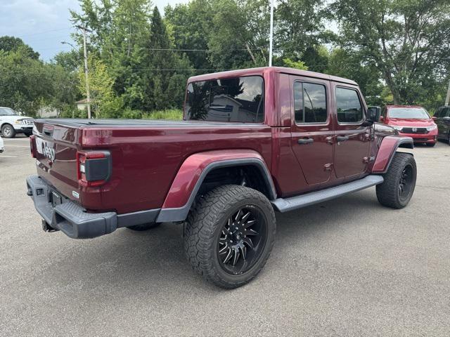 Photo of 2021 Snazzberry Pearlcoat Jeep Gladiator