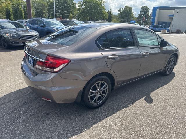 Photo of 2013 Gray Honda Civic