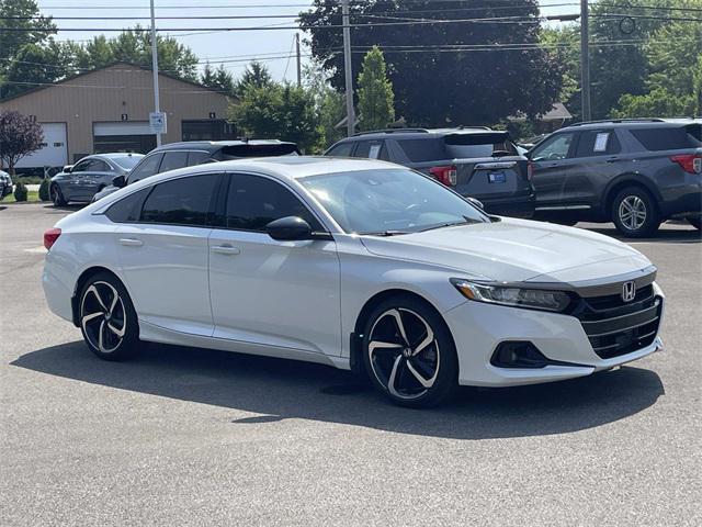 Photo of 2022 Platinum White Pearl Honda Accord