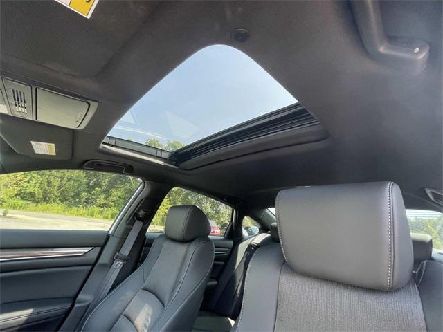 Photo of 2022 Platinum White Pearl Honda Accord