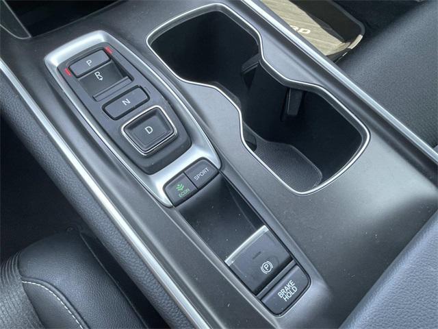 Photo of 2022 Platinum White Pearl Honda Accord