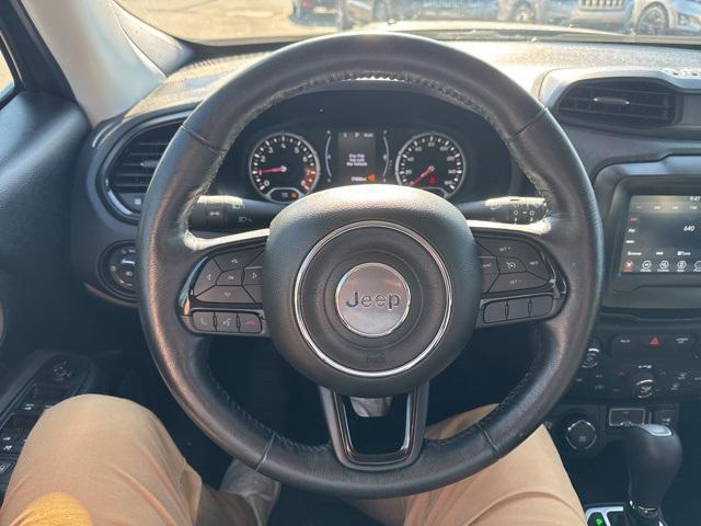 Photo of 2018 Granite Crystal Metallic Clearcoat Jeep Renegade