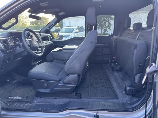 Photo of 2023 Iconic Silver Metallic Ford F-150
