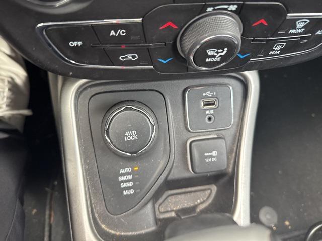 Photo of 2019 Billet Silver Metallic Clearcoat Jeep Compass