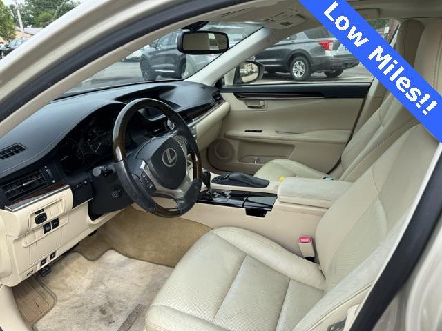 Photo of 2015 Satin Cashmere Metallic Lexus ES 350