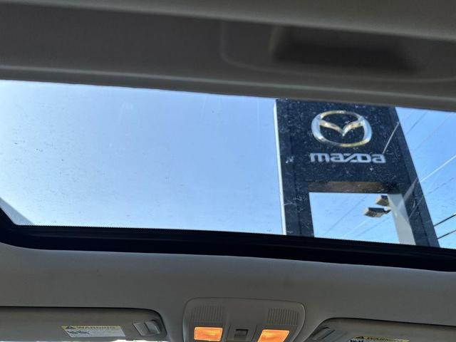Photo of 2022 Jet Black Mica Mazda CX-9