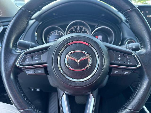 Photo of 2022 Jet Black Mica Mazda CX-9