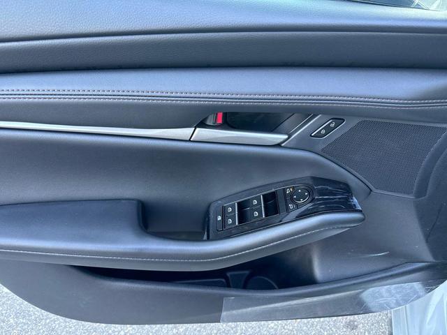 Photo of 2025 Ceramic Metallic Mazda Mazda3