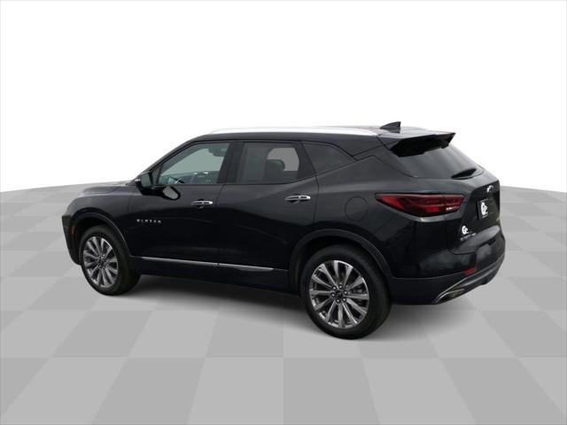 Photo of 2023 Black Chevrolet Blazer