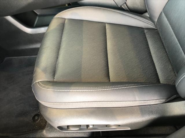 Photo of 2025 Summit White Chevrolet Equinox