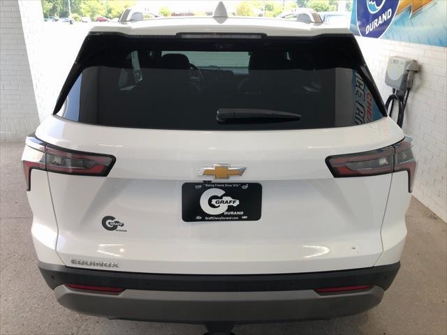 Photo of 2025 Summit White Chevrolet Equinox