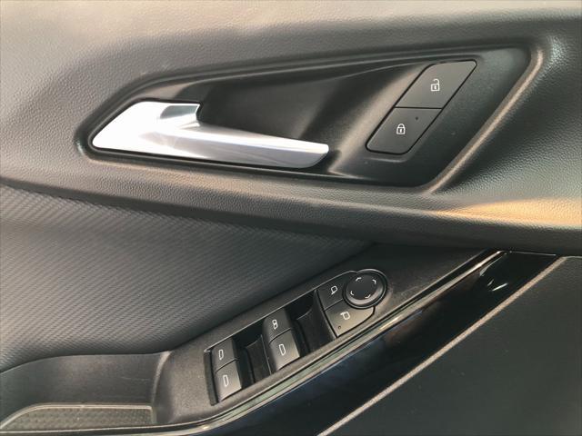 Photo of 2025 Summit White Chevrolet Equinox