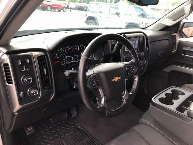 Photo of 2019 Summit White Chevrolet Silverado 1500