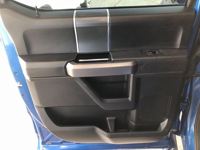Photo of 2018 Lightning Blue Ford F-150